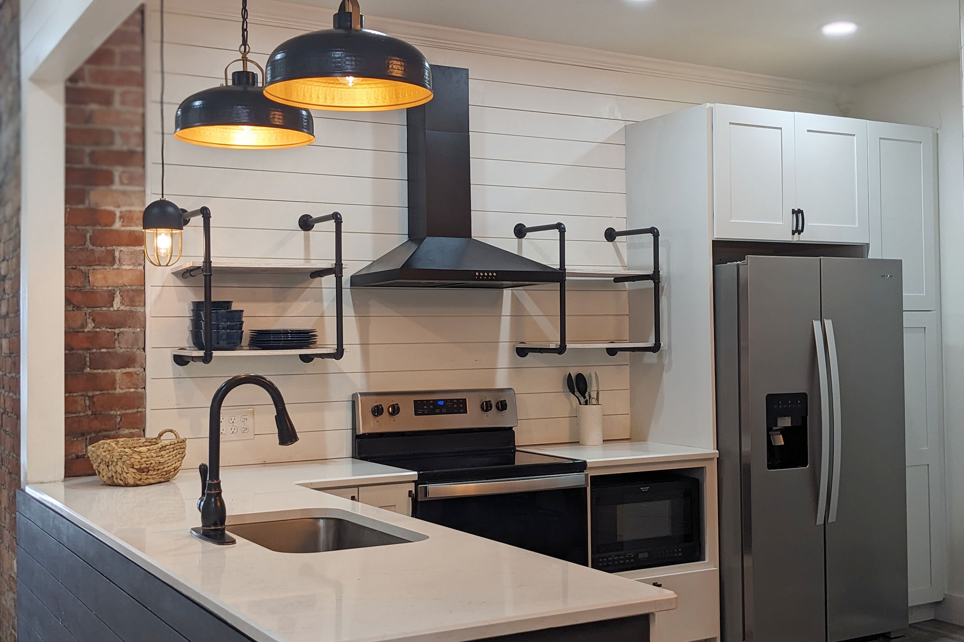 Kitchen at 39 Frank St. 